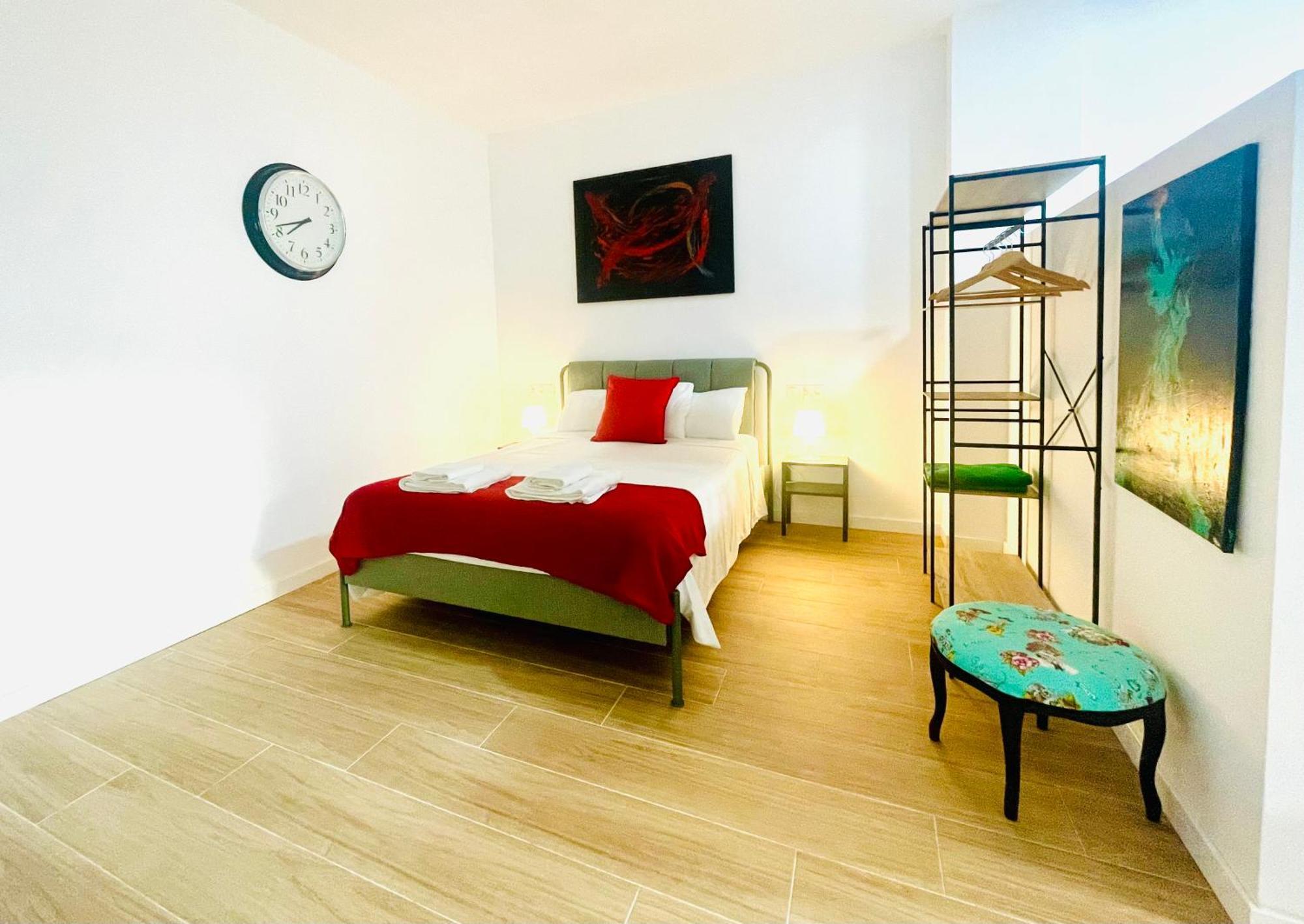 Completo Y Bello Apartamento En Málaga Exterior foto
